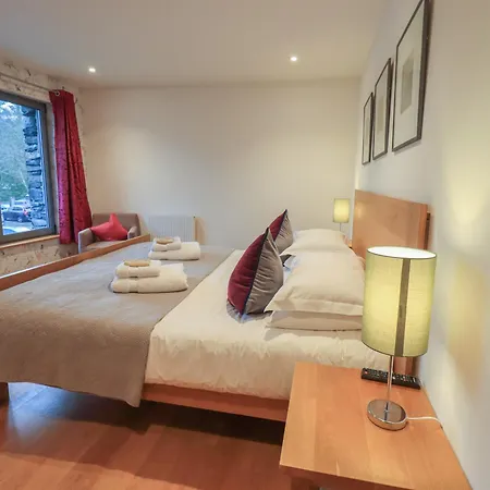 Holiday home Idle Mill 1 *